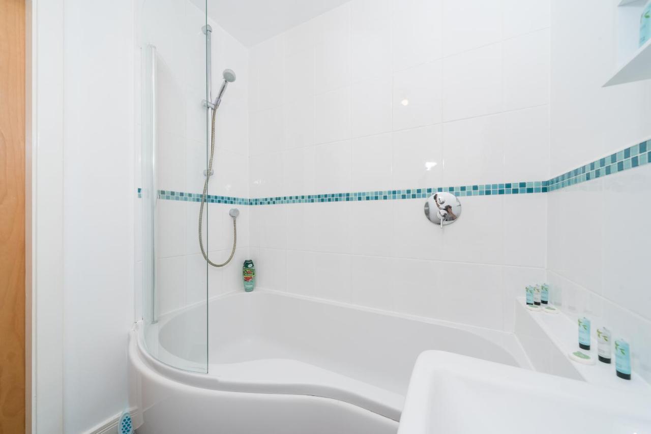 City Centre Posh Parlour Gated Parking 1Bed Wifi Kingston upon Hull Extérieur photo