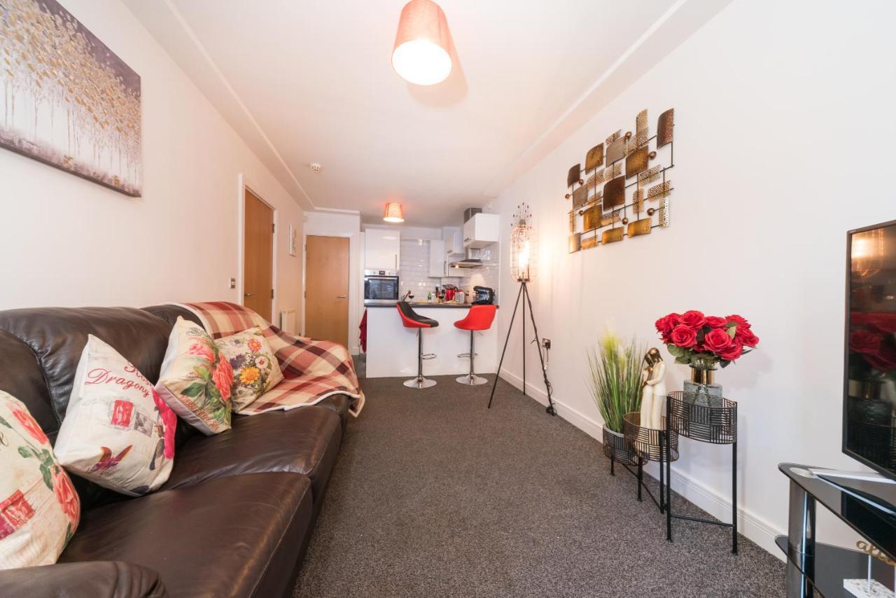 City Centre Posh Parlour Gated Parking 1Bed Wifi Kingston upon Hull Extérieur photo