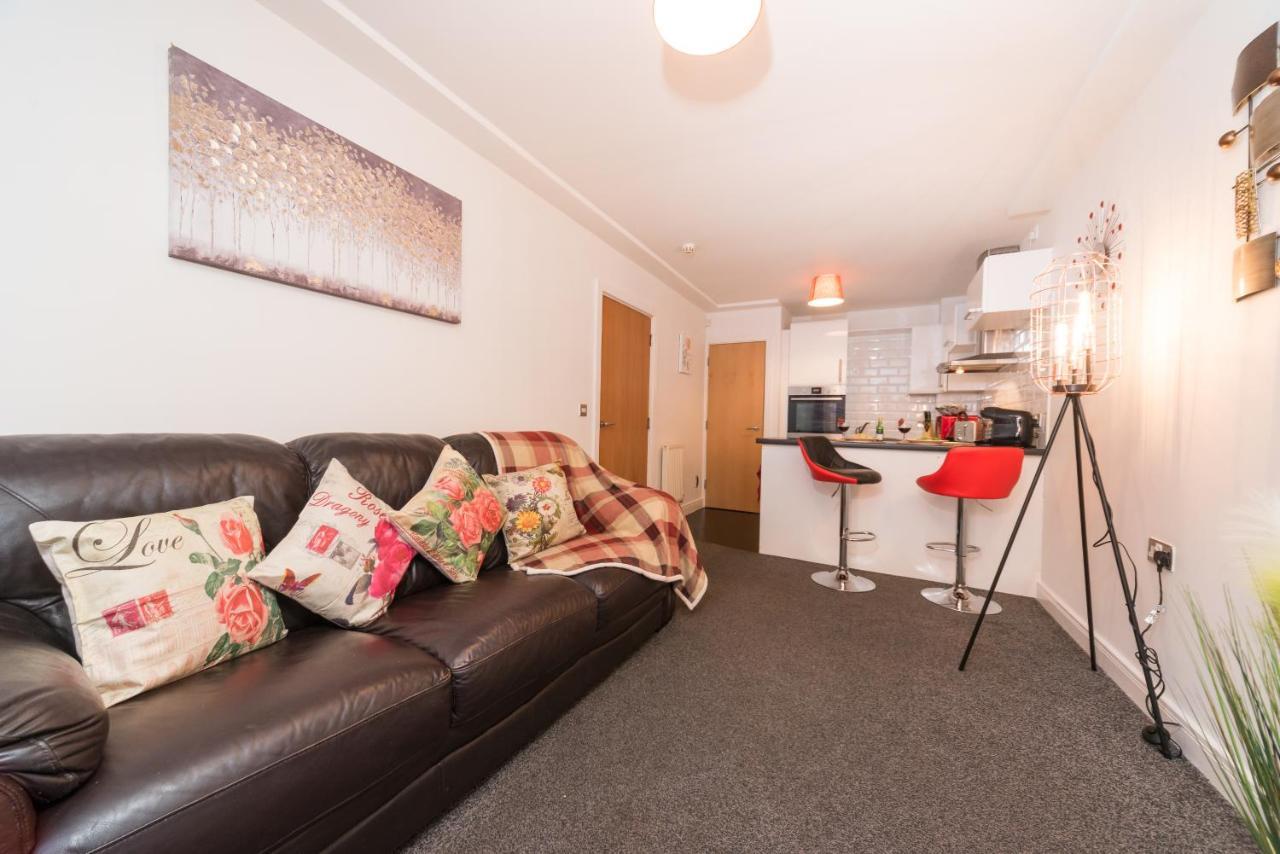 City Centre Posh Parlour Gated Parking 1Bed Wifi Kingston upon Hull Extérieur photo