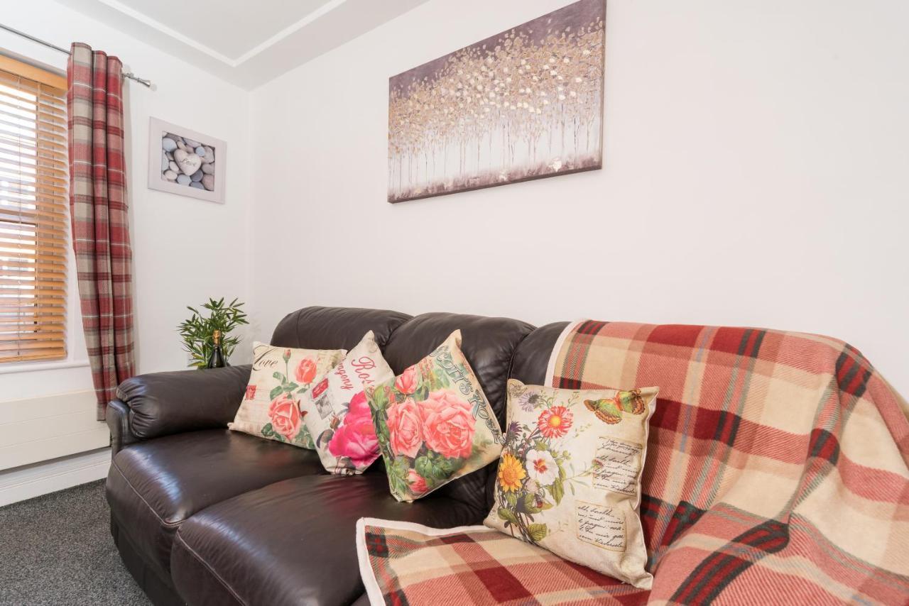 City Centre Posh Parlour Gated Parking 1Bed Wifi Kingston upon Hull Extérieur photo